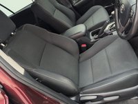 USED 2017 17 Toyota Rav4 2.5 Vvt-H Business Edition Plus Suv 5dr Petrol Hybrid Cvt Euro 6 (s/S) (safety Sense, Nav) (197 Ps) Navigation+parking Sensors