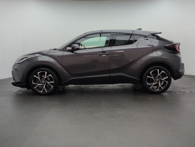 USED 2021 71 Toyota C-Hr 1.8 Vvt-H Gpf Design Suv 5dr Petrol Hybrid Cvt Euro 6 (s/S) (122 Ps) Front Sport Seats+reversing Camera
