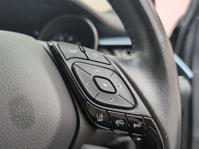 USED 2021 71 Toyota C-Hr 1.8 Vvt-H Gpf Design Suv 5dr Petrol Hybrid Cvt Euro 6 (s/S) (122 Ps) Front Sport Seats+reversing Camera