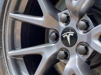 USED 2022 22 TESLA Model 3 (Dual Motor) Performance Saloon 4dr Electric Auto 4WDE (Performance Upgrade) (449 bhp) AUTOMATIC/TIPTRONIC, 4WD, ULEZ CHARGE EXEMPT,  340 MILE BATTERY RANGE, Electric Heated Front + Rear Leather Seats, Autopilot Function, Panoramic Glass Roof, Sat Nav, Reverse Camera, Front + Rear Park Sensors, Adaptive Cruise Control, Climate Control, Power Boot, Electric Adjustable Heated Steering Wheel