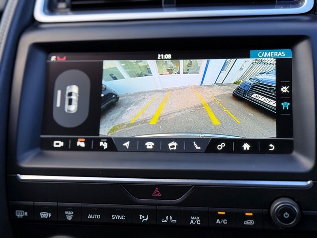 2018 JAGUAR E-PACE 2018 2.0 D240 R-DYNAMIC HSE BLACK PACK PANORAMIC ROOF STEPS MERIDIAN HEATED SEATS SUV 5DR DIESEL AUTO AWD EURO 6 (S/S) (240 PS) - Photo 9
