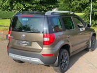 USED 2014 64 SKODA YETI 2.0 TDI Elegance Outdoor 5dr Diesel DSG 4WD Euro 5 (140 ps) STUNNING COLOUR COMBO