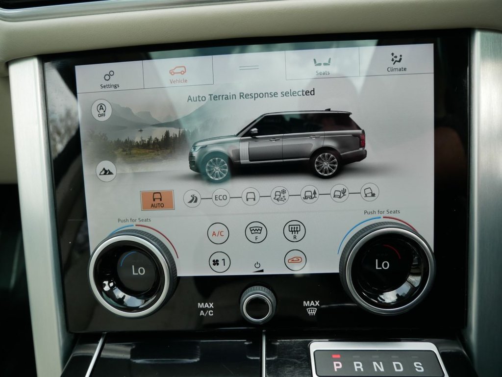 USED 2019 LAND ROVER RANGE ROVER 3.0 SD V6 Vogue SUV 5dr Diesel Auto 4WD Euro 6 (s/s) (275 ps) TRACKER AND GHOST FITTED