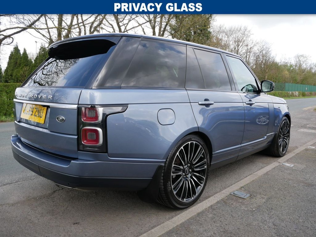 USED 2019 LAND ROVER RANGE ROVER 3.0 SD V6 Vogue SUV 5dr Diesel Auto 4WD Euro 6 (s/s) (275 ps) TRACKER AND GHOST FITTED