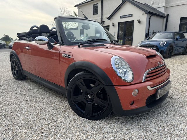 2006 56 MINI Convertible 1.6 Cooper S Convertible 2dr Petrol Steptronic Euro 4 (AC) (163 bhp)