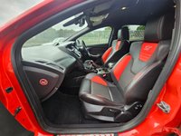USED 2014 14 FORD FOCUS 2.0T EcoBoost ST-2 Hatchback 5dr Petrol Manual Euro 5 (s/s) (250 ps) 6 Months Warranty included