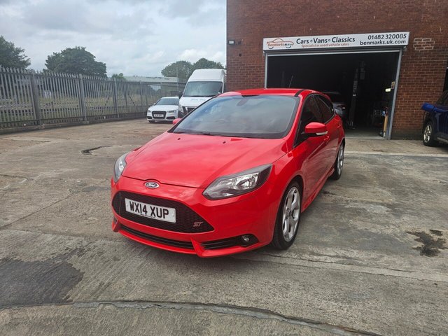 2014 14 Ford Focus 2.0T EcoBoost ST-2 Hatchback 5dr Petrol Manual Euro 5 (s/s) (250 ps)