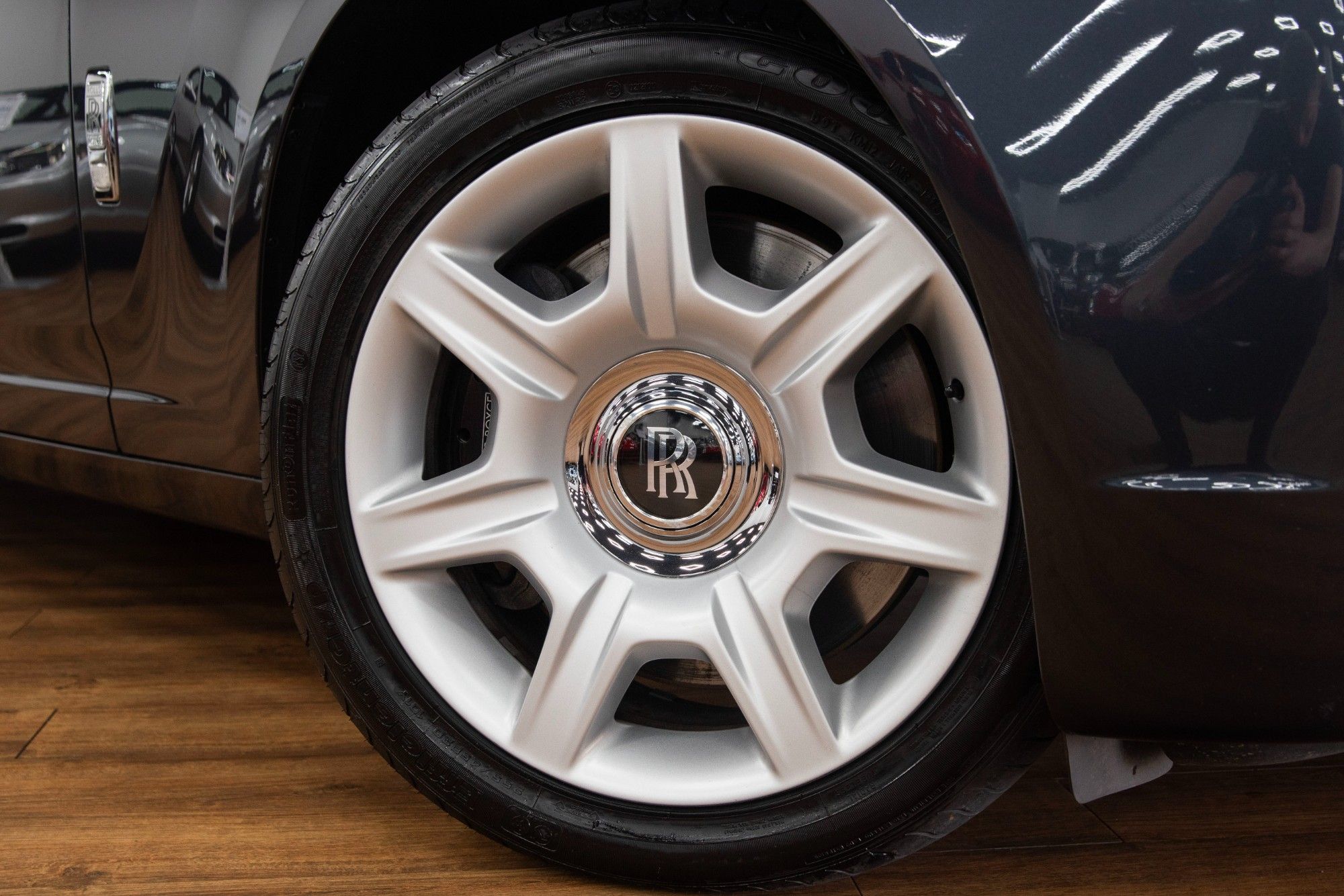 USED 2013 K ROLLS-ROYCE GHOST 6.6 V12 Saloon  