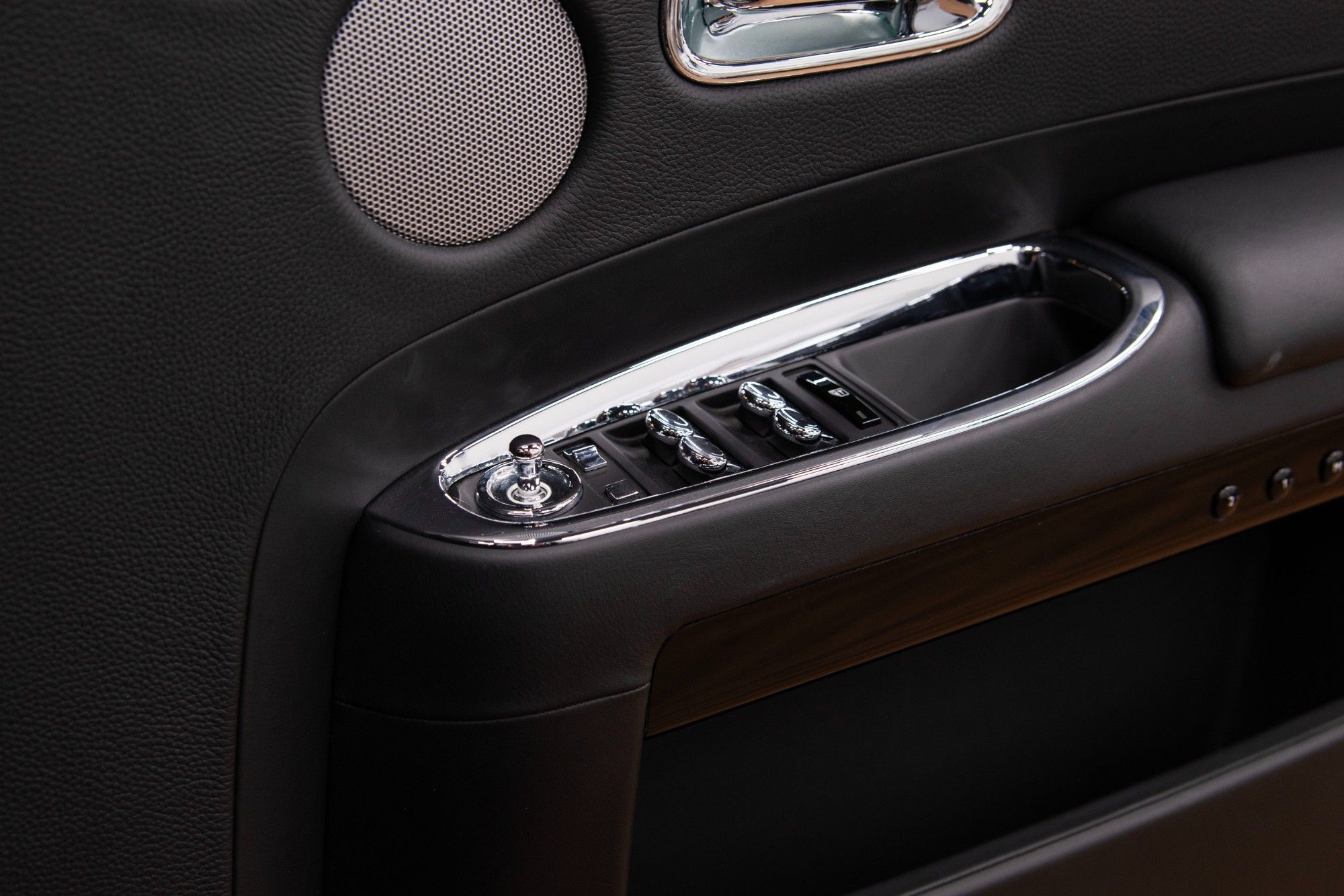 USED 2013 K ROLLS-ROYCE GHOST 6.6 V12 Saloon  