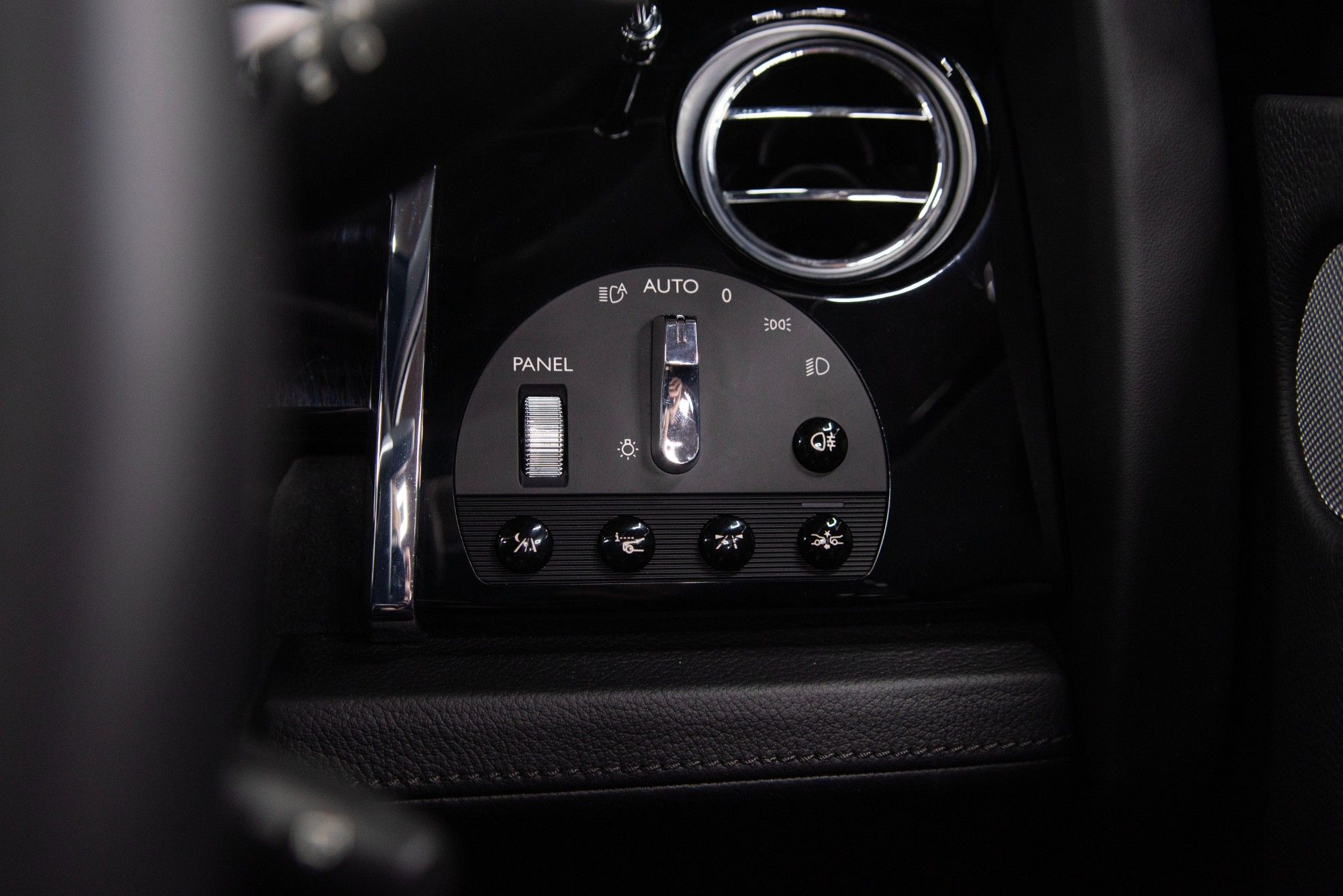 USED 2013 K ROLLS-ROYCE GHOST 6.6 V12 Saloon  
