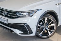 USED 2020 70 VOLKSWAGEN TIGUAN 2.0 TDI R-Line SUV 5dr Diesel DSG 4Motion Euro 6 (s/s) (150 ps) Digital Cockpit, Winter Pack