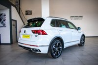 USED 2020 70 VOLKSWAGEN TIGUAN 2.0 TDI R-Line SUV 5dr Diesel DSG 4Motion Euro 6 (s/s) (150 ps) Digital Cockpit, Winter Pack