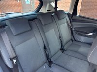 USED 2015 15 FORD C-MAX 1.6 TDCi Zetec MPV 5dr Diesel Manual Euro 5 (115 ps) Excellent service history