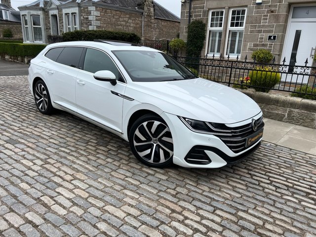 View our Volkswagen Arteon 1.5 TSI R-Line Shooting Brake 5dr Petrol Manual Euro 6 (s/s) (150 ps)