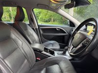 USED 2015 15 VOLVO V70 2.0 D4 SE Nav Estate 5dr Diesel Geartronic Euro 6 (s/s) (181 ps) 