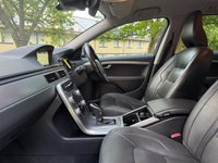 USED 2015 15 VOLVO V70 2.0 D4 SE Nav Estate 5dr Diesel Geartronic Euro 6 (s/s) (181 ps) 