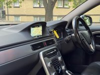 USED 2015 15 VOLVO V70 2.0 D4 SE Nav Estate 5dr Diesel Geartronic Euro 6 (s/s) (181 ps) 
