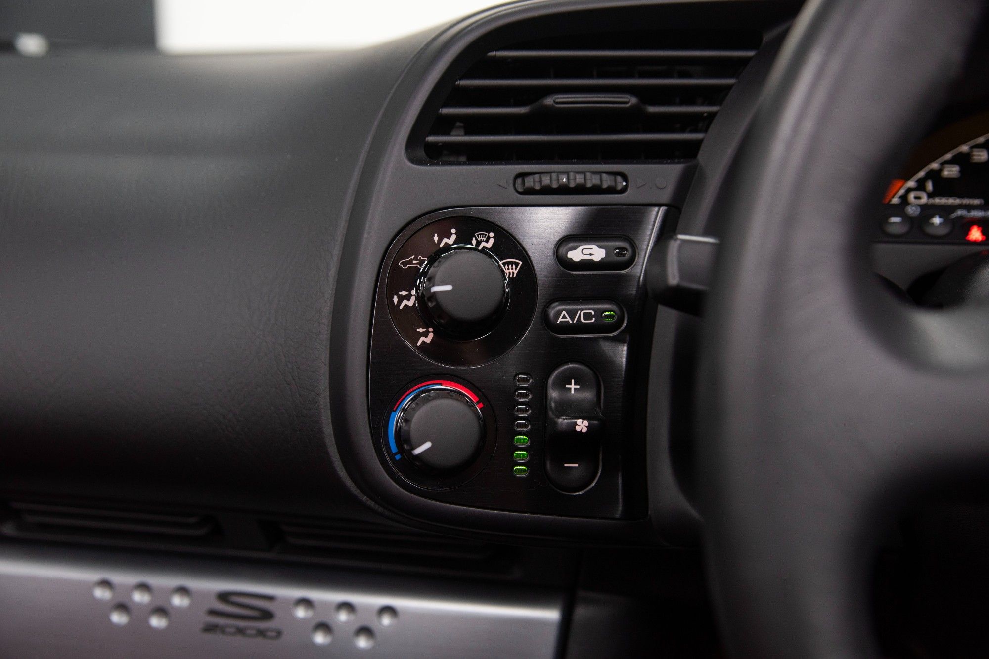 USED 2009 09 HONDA S 2000 2.0 i-VTEC GT Edition 100 Convertible 