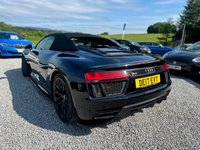 USED 2017 17 AUDI R8 5.2 FSI V10 Spyder 2dr Petrol S Tronic quattro Euro 6 (s/s) (540 ps) 