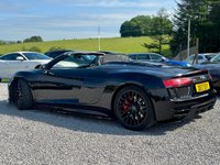 USED 2017 17 AUDI R8 5.2 FSI V10 Spyder 2dr Petrol S Tronic quattro Euro 6 (s/s) (540 ps) 