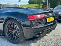 USED 2017 17 AUDI R8 5.2 FSI V10 Spyder 2dr Petrol S Tronic quattro Euro 6 (s/s) (540 ps) 