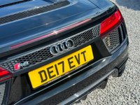 USED 2017 17 AUDI R8 5.2 FSI V10 Spyder 2dr Petrol S Tronic quattro Euro 6 (s/s) (540 ps) 