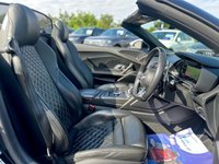 USED 2017 17 AUDI R8 5.2 FSI V10 Spyder 2dr Petrol S Tronic quattro Euro 6 (s/s) (540 ps) 