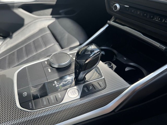 2020 BMW 3 SERIES - Photo 9