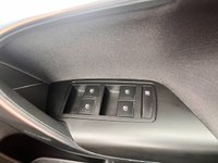 USED 2016 16 VAUXHALL INSIGNIA 1.6 CDTi SRi VX Line Nav Hatchback 5dr Diesel Manual Euro 6 (s/s) (136 ps) www.suffolkcarcentre.co.uk - Located at Lowestoft