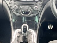 USED 2016 16 VAUXHALL INSIGNIA 1.6 CDTi SRi VX Line Nav Hatchback 5dr Diesel Manual Euro 6 (s/s) (136 ps) www.suffolkcarcentre.co.uk - Located at Lowestoft