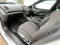 USED 2016 16 VAUXHALL INSIGNIA 1.6 CDTi SRi VX Line Nav Hatchback 5dr Diesel Manual Euro 6 (s/s) (136 ps) www.suffolkcarcentre.co.uk - Located at Lowestoft