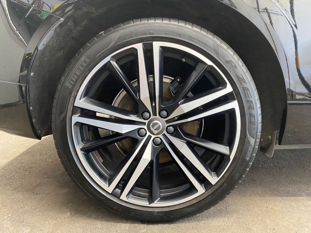 USED 2018 68 VOLVO XC60 2.0 D4 R-Design Pro SUV 5dr Diesel Auto AWD Euro 6 (s/s) (190 ps) SUNROOF 360 CAMERA HEATED SEATS
