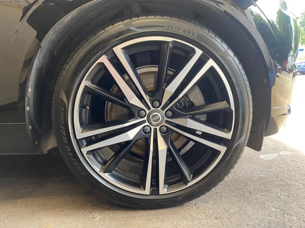 USED 2018 68 VOLVO XC60 2.0 D4 R-Design Pro SUV 5dr Diesel Auto AWD Euro 6 (s/s) (190 ps) SUNROOF 360 CAMERA HEATED SEATS