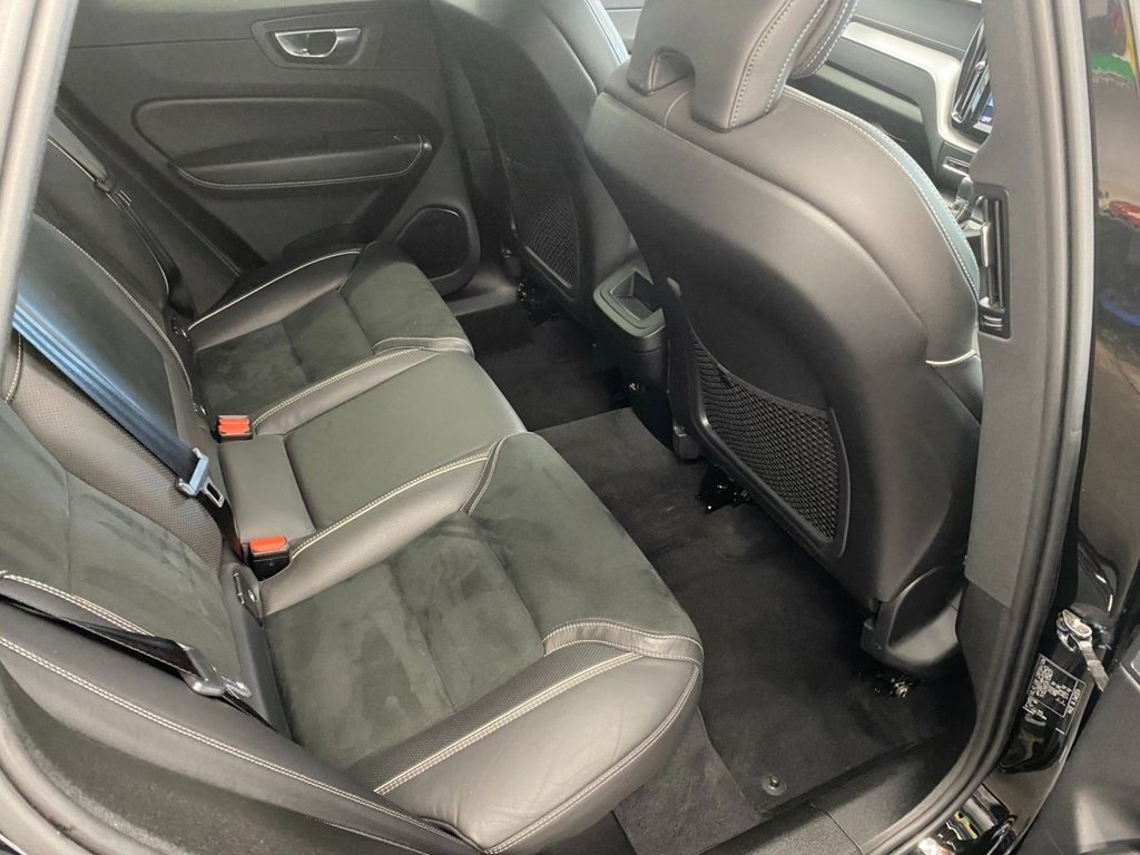 USED 2018 68 VOLVO XC60 2.0 D4 R-Design Pro SUV 5dr Diesel Auto AWD Euro 6 (s/s) (190 ps) SUNROOF 360 CAMERA HEATED SEATS