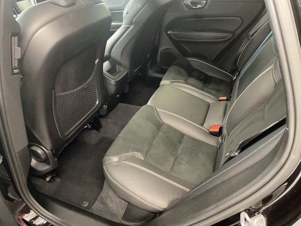 USED 2018 68 VOLVO XC60 2.0 D4 R-Design Pro SUV 5dr Diesel Auto AWD Euro 6 (s/s) (190 ps) SUNROOF 360 CAMERA HEATED SEATS