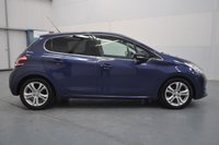 USED 2012 62 PEUGEOT 208 1.4 VTi Allure Hatchback 5dr Petrol Manual Euro 5 (95 ps) 