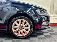 USED 2017 17 VOLKSWAGEN POLO 1.2 TSI BlueMotion Tech beats Hatchback 5dr Petrol Manual Euro 6 (s/s) (90 ps) 