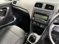 USED 2011 06 VOLKSWAGEN POLO 1.2 Moda Hatchback 5dr Petrol Manual Euro 5 (60 ps) 15"ALLOYS +PRIV GLASS+AUX CON