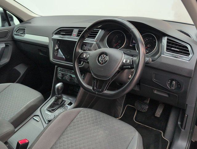 USED 2018 67 Volkswagen Tiguan 2.0 TDI SE Navigation Suv 5dr Diesel DSg 4motion Euro 6 (s/S) (150 Ps) - Cruise, Alloy, Climate