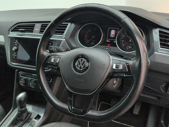 USED 2018 67 Volkswagen Tiguan 2.0 TDI SE Navigation Suv 5dr Diesel DSg 4motion Euro 6 (s/S) (150 Ps) - Cruise, Alloy, Climate