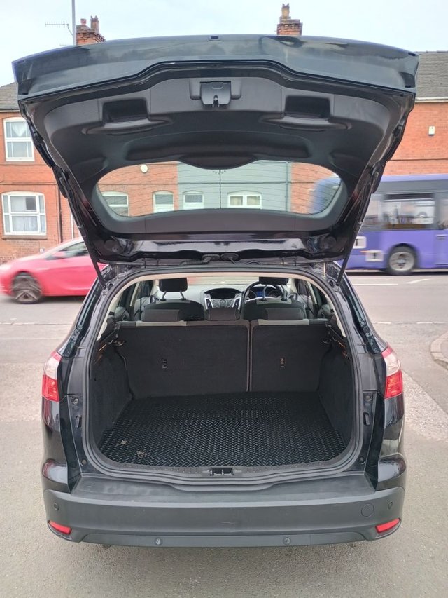 2014 FORD FOCUS 2014 1.6 TDCi Zetec Navigator Estate 5dr Diesel Manual Euro 5 (s/s) (115 ps) - Photo 5