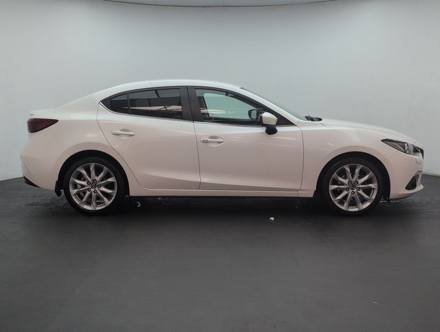 USED 2016 16 Mazda Mazda3 2.0 Skyactiv-G Sport Nav Fastback 4dr Petrol Manual Euro 5 (s/S) (120 Ps) - Heated Seats + Cruise Control