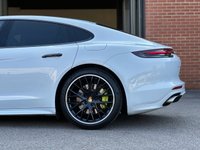 USED 2017 67 PORSCHE PANAMERA 2.9 V6 E-Hybrid 14kWh 4 Saloon 5dr Petrol Plug-in Hybrid PDK 4WD Euro 6 (s/s) (462 ps) HIGH SPEC