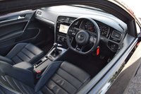 USED 2017 67 VOLKSWAGEN GOLF 2.0 TSI R Hatchback 3dr Petrol Manual 4Motion Euro 6 (s/s) (310 ps) LEATHER / MILLTEK / 19" BOLA'S