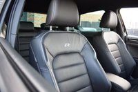 USED 2017 67 VOLKSWAGEN GOLF 2.0 TSI R Hatchback 3dr Petrol Manual 4Motion Euro 6 (s/s) (310 ps) LEATHER / MILLTEK / 19" BOLA'S