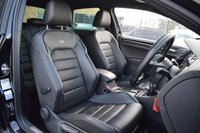 USED 2017 67 VOLKSWAGEN GOLF 2.0 TSI R Hatchback 3dr Petrol Manual 4Motion Euro 6 (s/s) (310 ps) LEATHER / MILLTEK / 19" BOLA'S