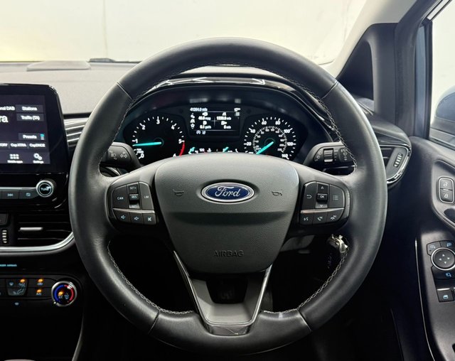 2018 FORD FIESTA - Photo 11