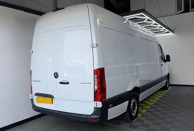 2019 Mercedes-Benz SPRINTER - Photo 2