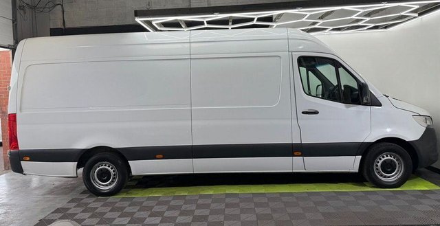 2019 Mercedes-Benz SPRINTER - Photo 8