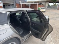 USED 2018 18 VOLVO V60 2.0 D4 Momentum Pro Estate 5dr Diesel Auto Euro 6 (s/s) (190 ps) Huge Spec Nice Example